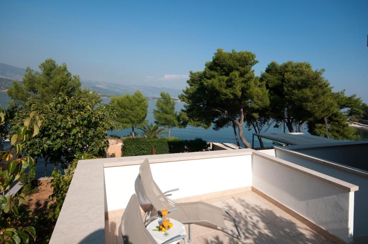 Apartments Penic Trogir Exterior foto